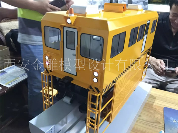 機械動態模型